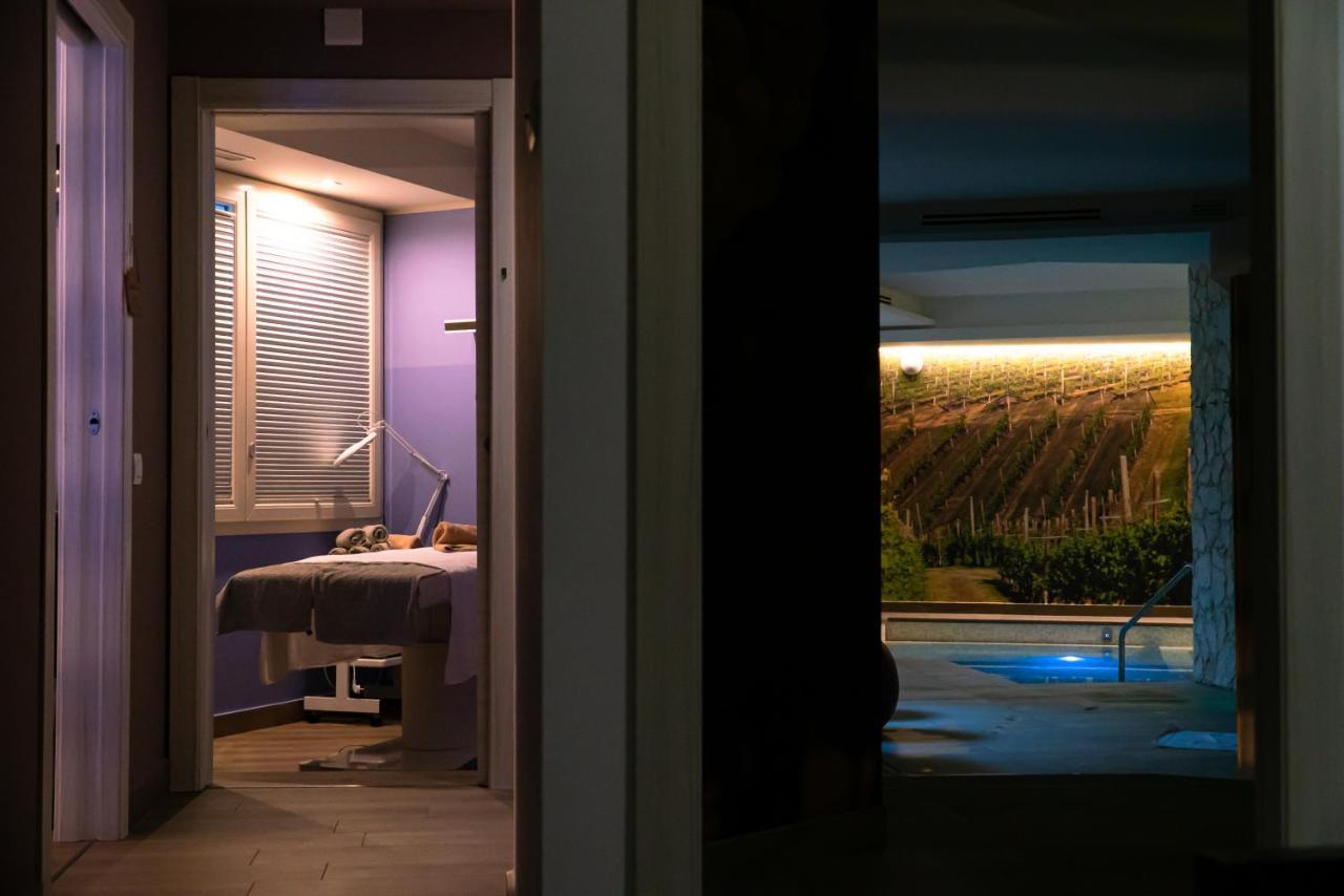 Wine Hotel San Giacomo Activity & Wellness Paderno del Grappa Екстериор снимка