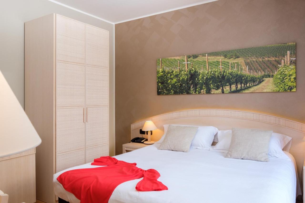 Wine Hotel San Giacomo Activity & Wellness Paderno del Grappa Екстериор снимка